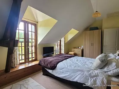 Maison, 211 m²