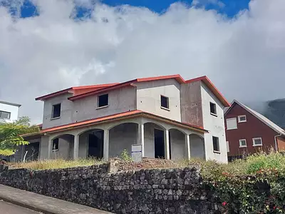 Maison, 200 m²