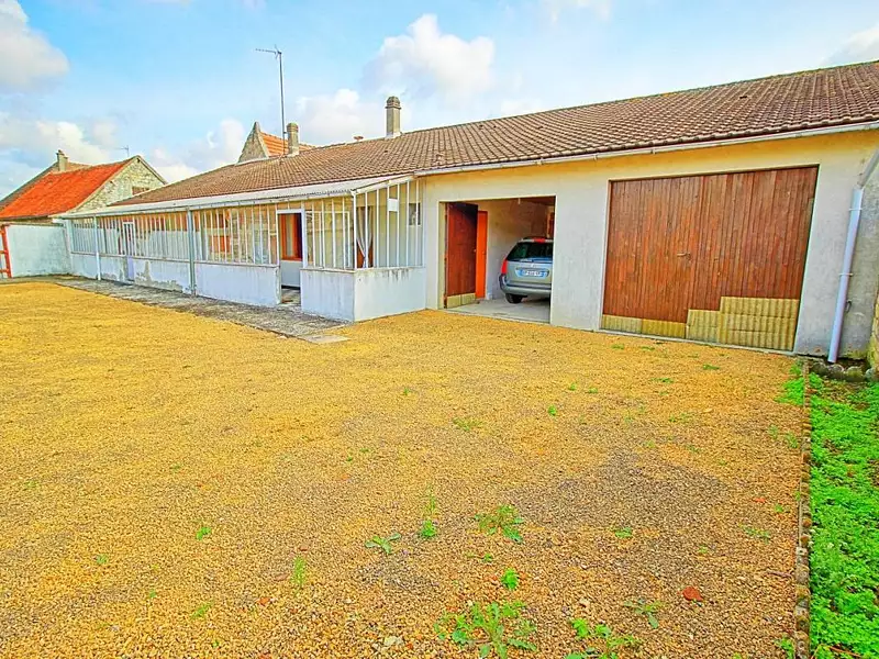 Maison, 96 m²