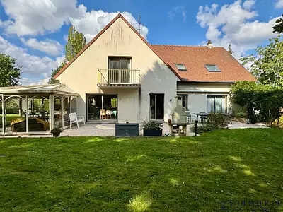 Maison, 286 m²