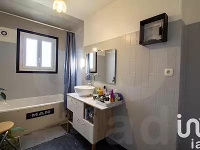 Maison, 163 m²