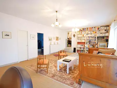 Maison, 335 m²