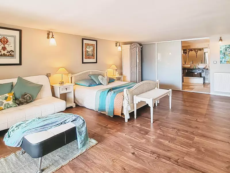 Maison, 530 m²