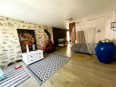 Maison, 260 m²