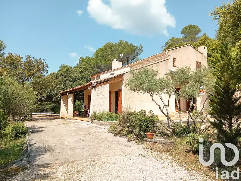 Maison, 180 m²