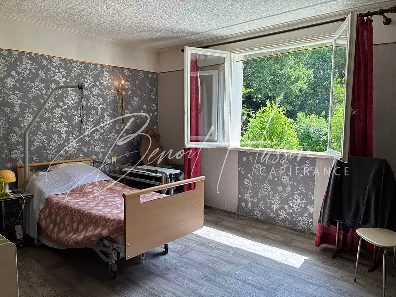 Maison, 235 m²