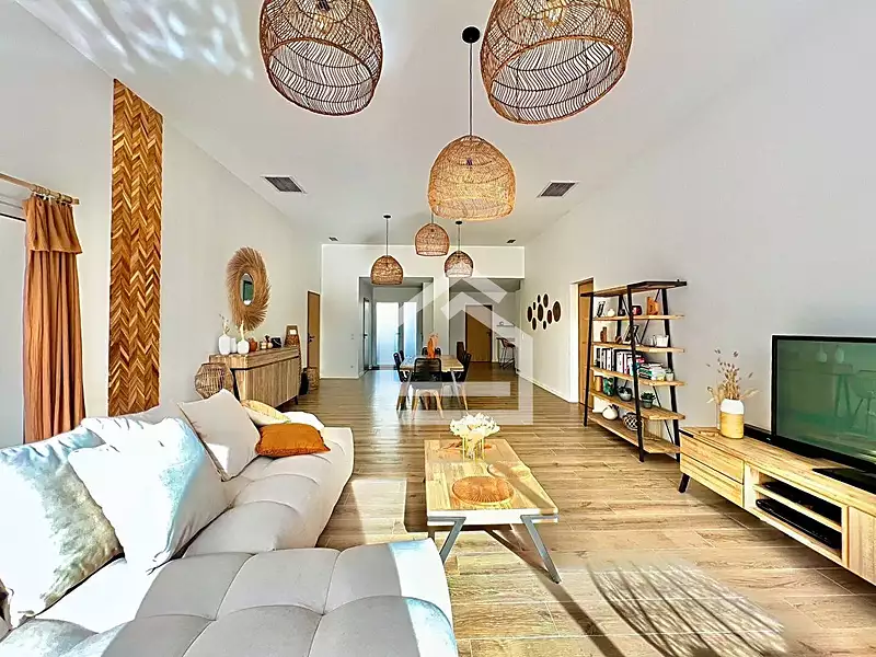Maison, 190 m²