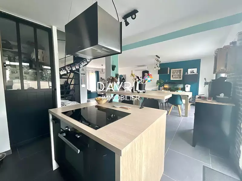 Maison, 144 m²