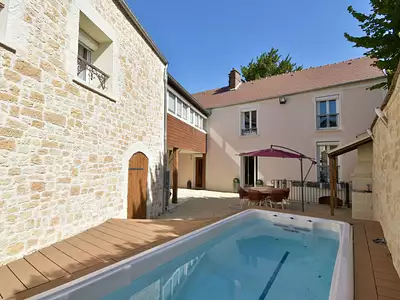 Maison, 250 m²