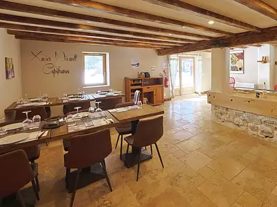 Maison, 560 m²