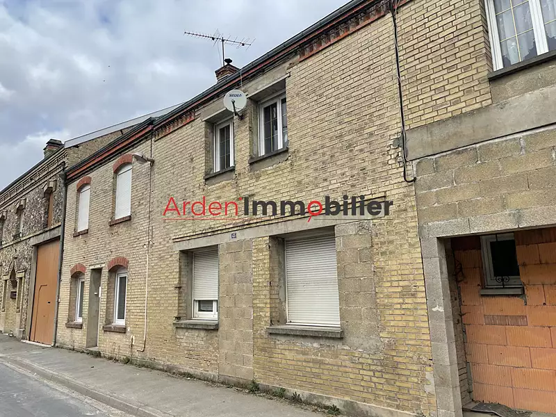 Maison, 250 m²