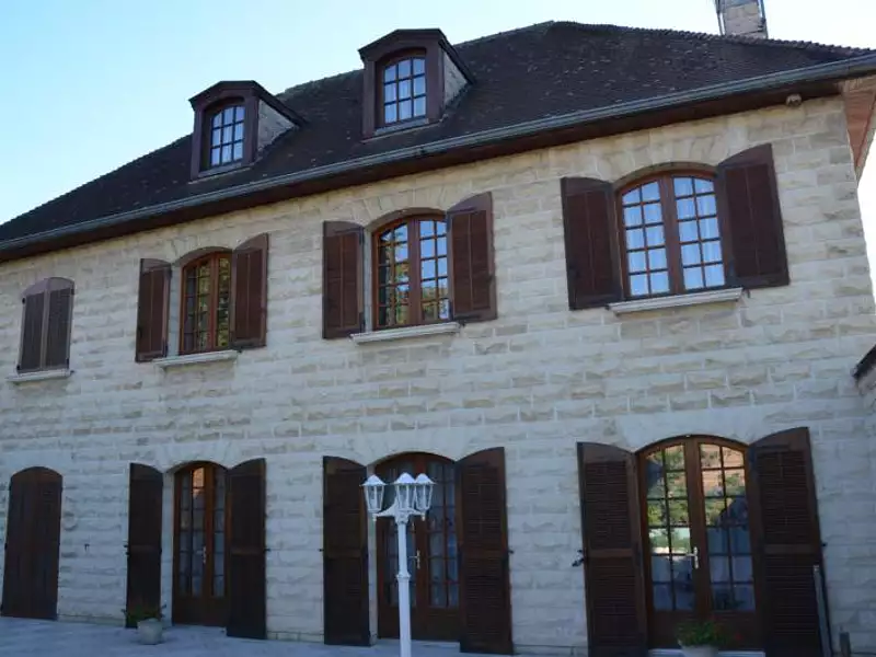 Maison, 300 m²