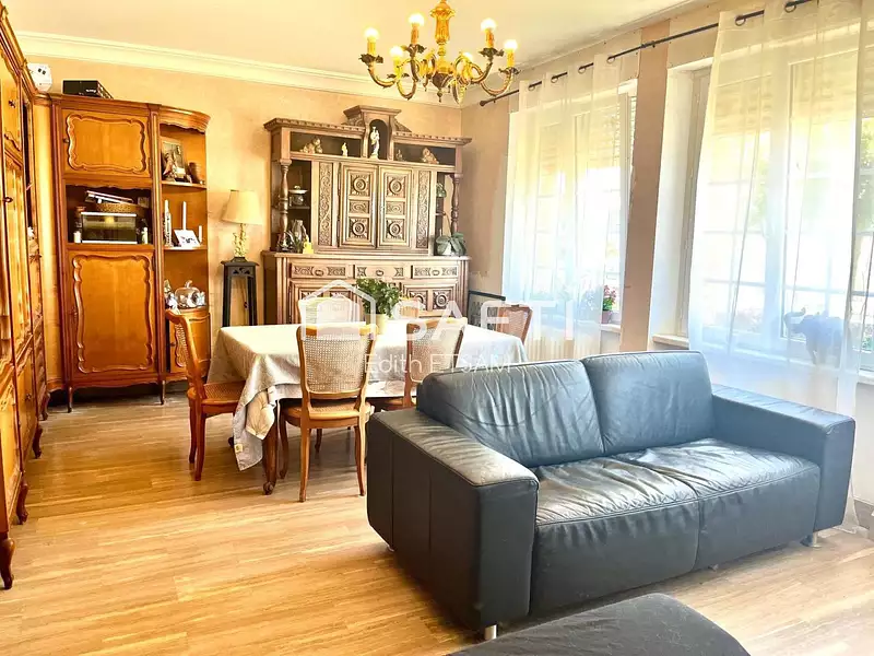 Maison, 180 m²