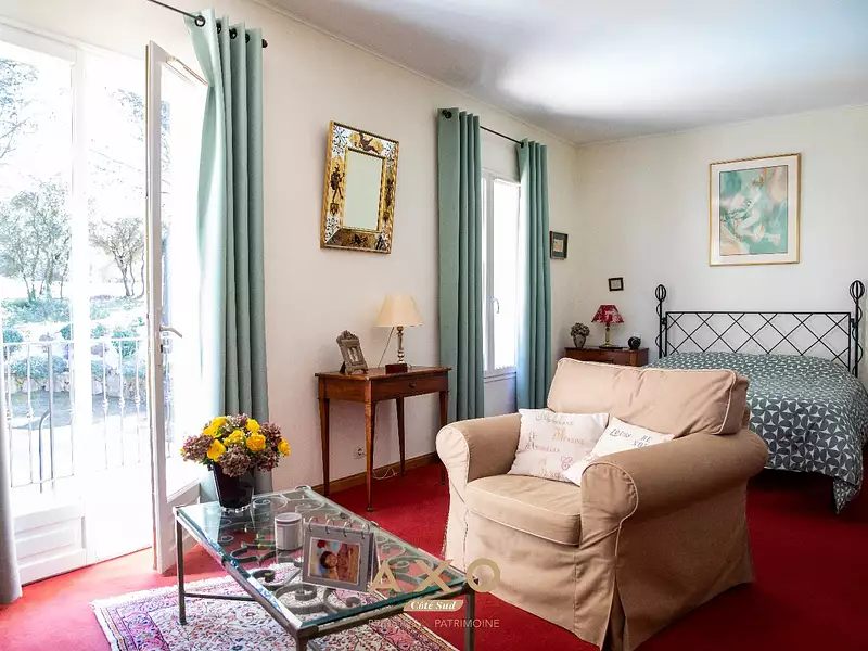 Maison, 215 m²