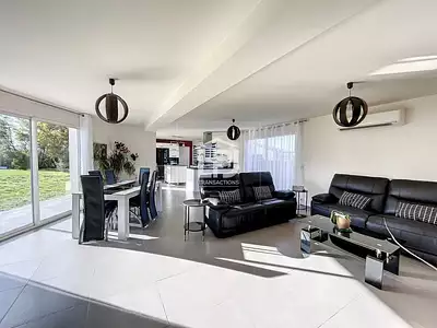 Maison, 171 m²