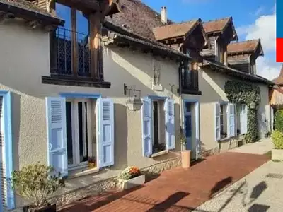 Maison, 250 m²