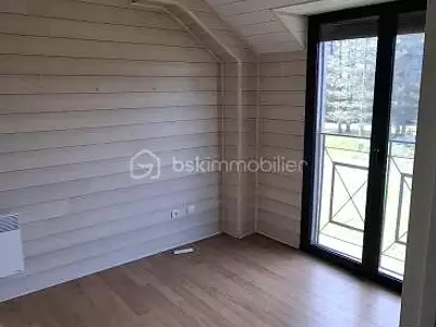 Terrain, 1 270 m²