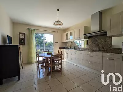 Maison, 143 m²