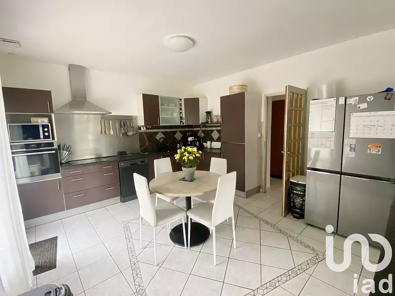 Maison, 226 m²