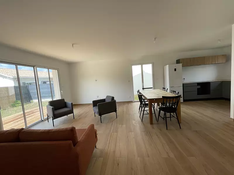 Maison, 93,65 m²