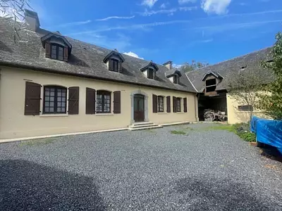 Maison, 250 m²