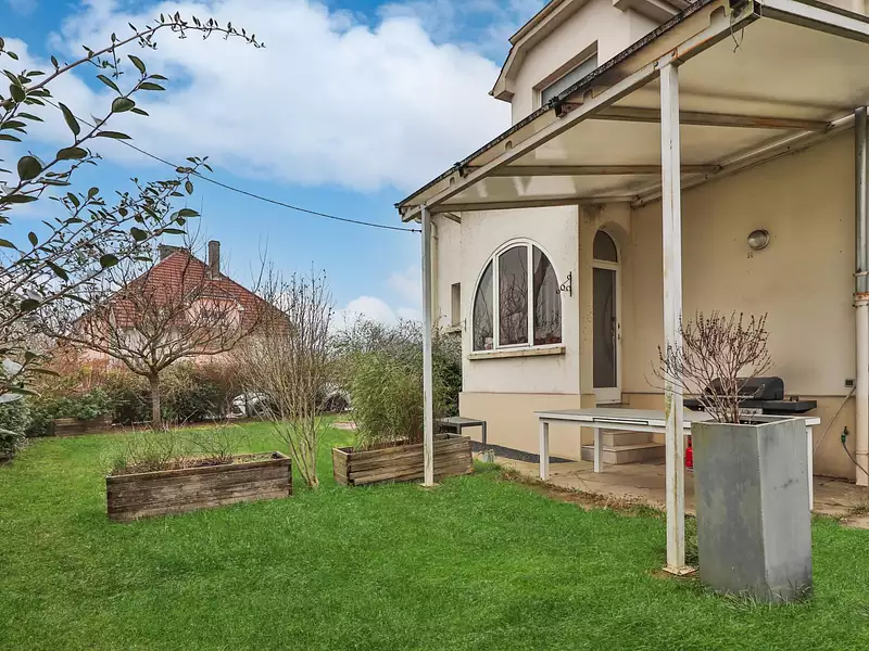 Maison, 148 m²