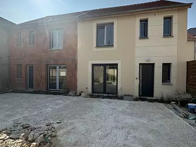 Maison, 83 m²