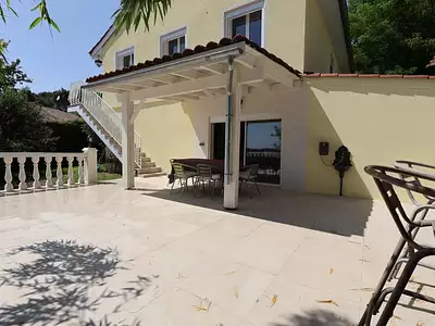 Maison, 157 m²