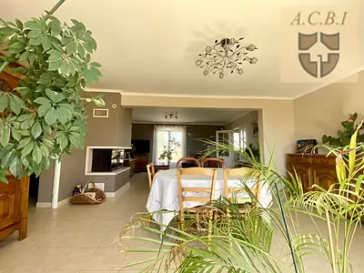 Maison, 198 m²