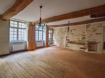 Maison, 215 m²