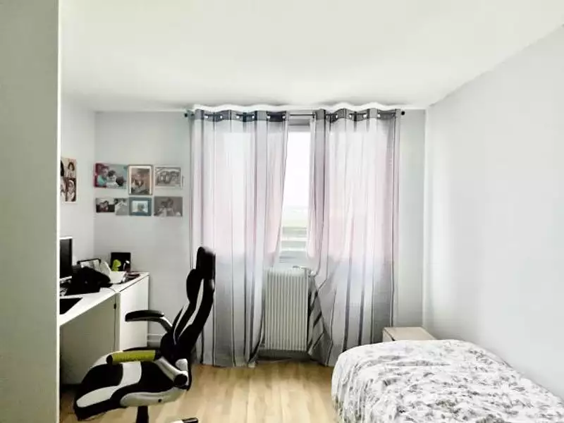 Immeuble, 351 m²