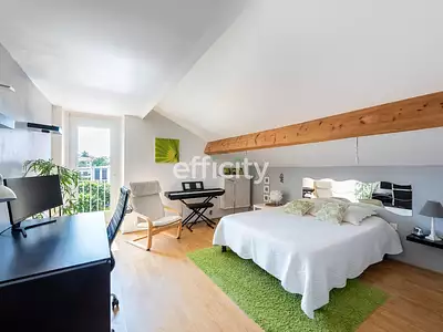 Maison, 180 m²