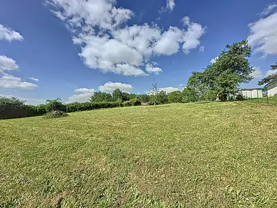 Terrain, 1 586 m²