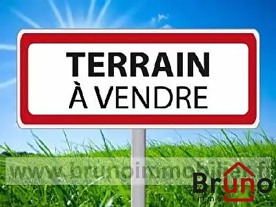 Terrain, 2 700 m²