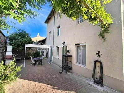 Maison, 230 m²