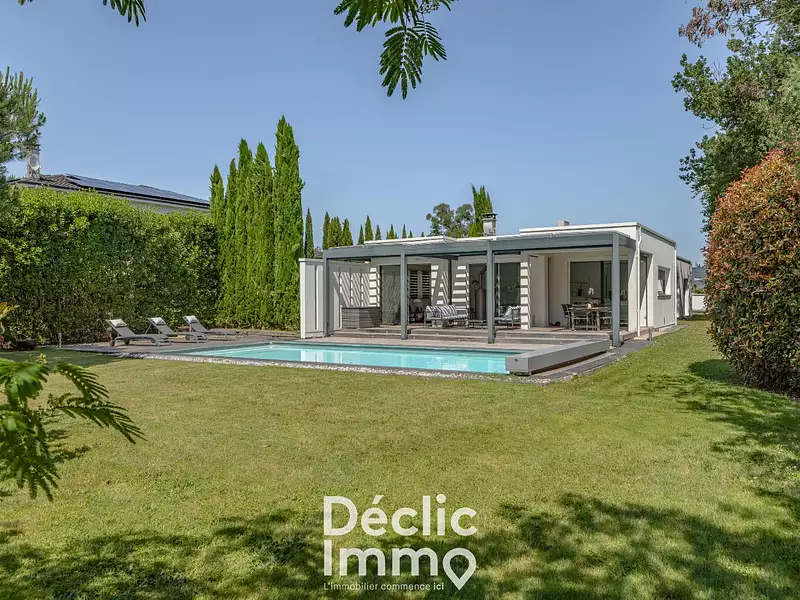 Maison, 160 m²