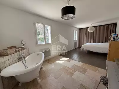 Maison, 180 m²