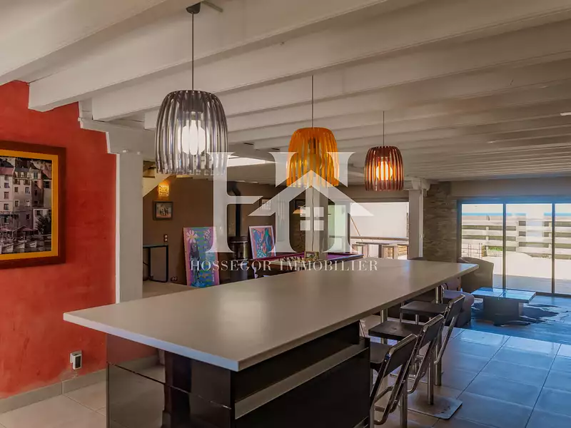 Maison, 170 m²
