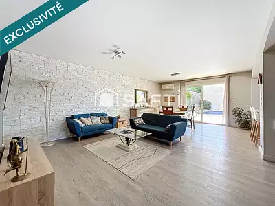 Maison, 256 m²