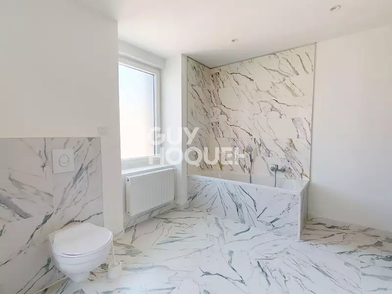 Maison, 165 m²