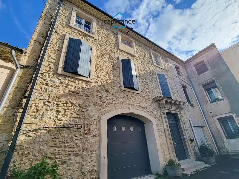 Maison, 252 m²