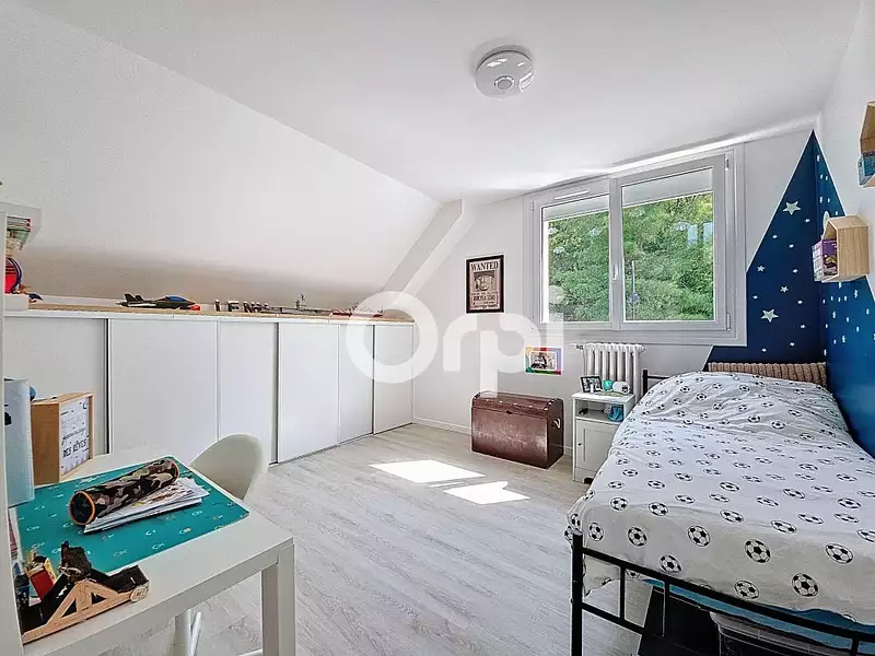 Maison, 137 m²