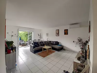 Maison, 81,89 m²