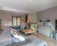 Maison, 196 m²