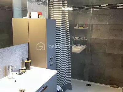Maison, 77 m²