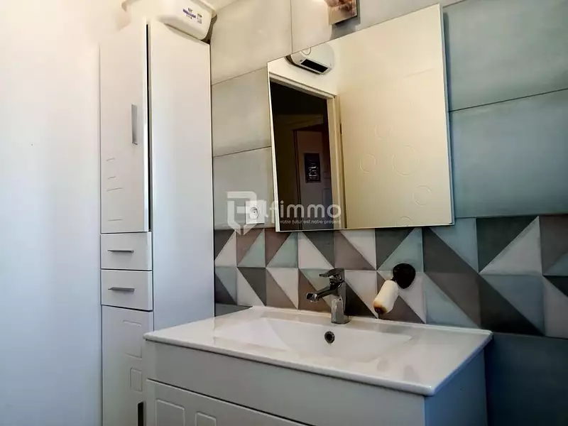 Maison, 185 m²