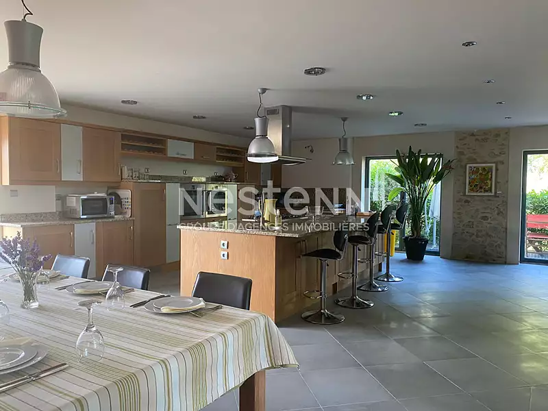 Maison, 478,63 m²