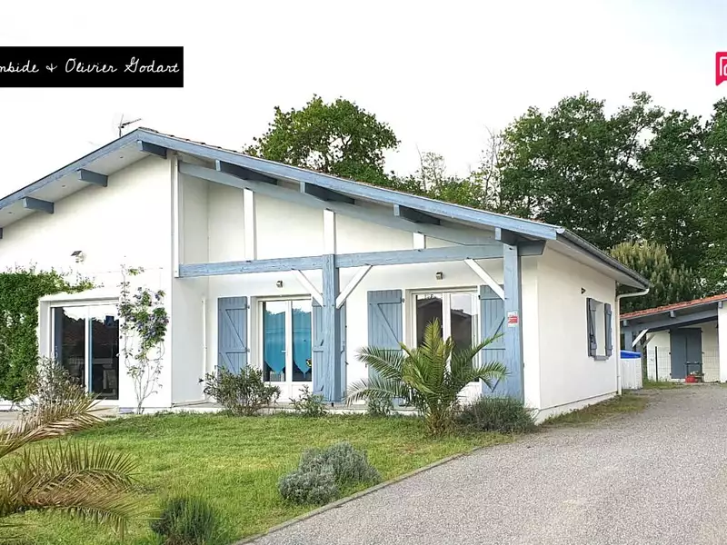 Maison, 114 m²