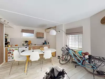 Immeuble, 120 m²