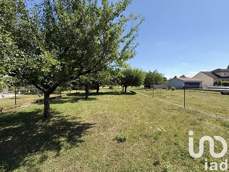 Terrain, 692 m²